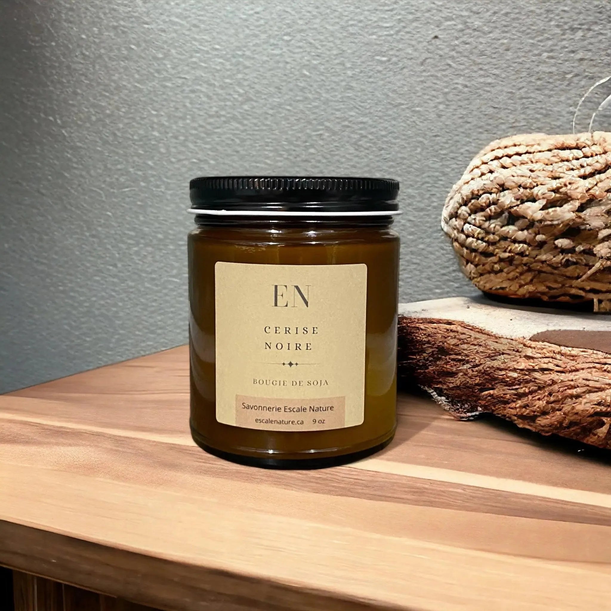 Bougie de soja cerise noire - Savonnerie Escale Nature