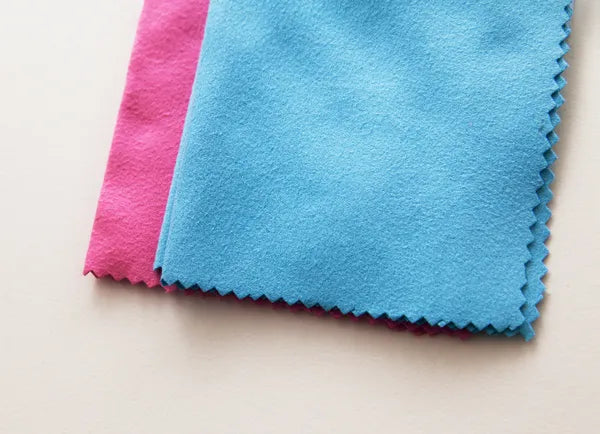 lingettes démaquillantes réutilisables en microfibres