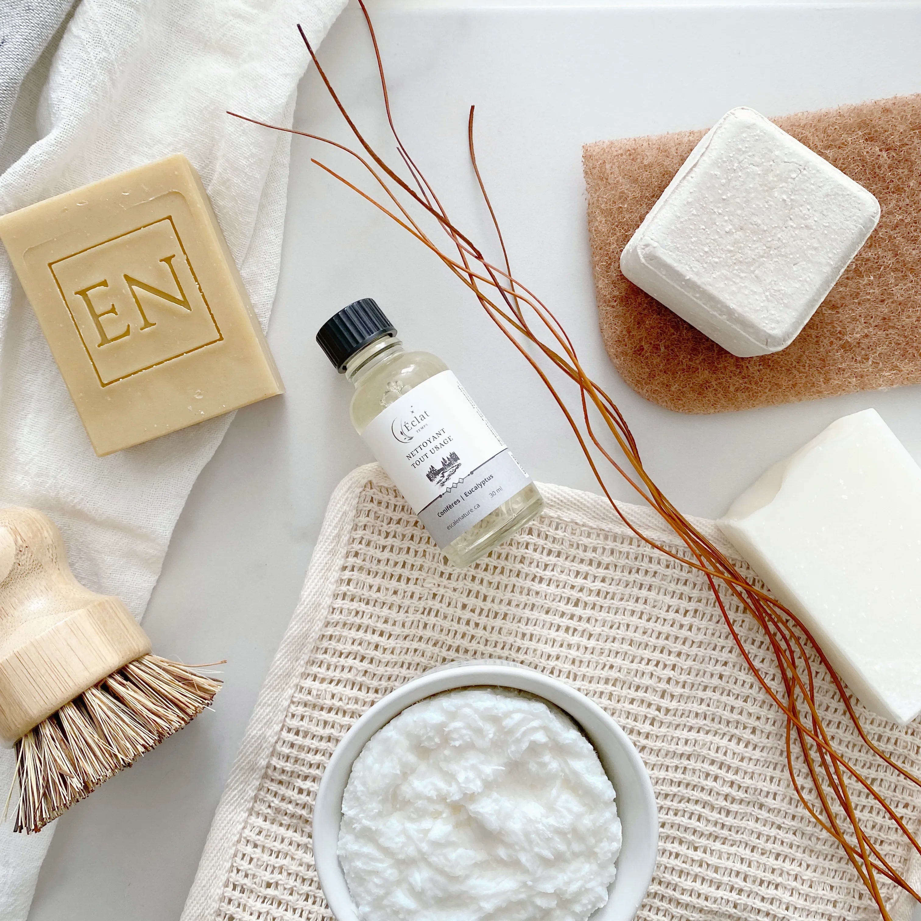 Produits ménagers naturels et écologiques, parfums et bougies d'ambiance au Québec