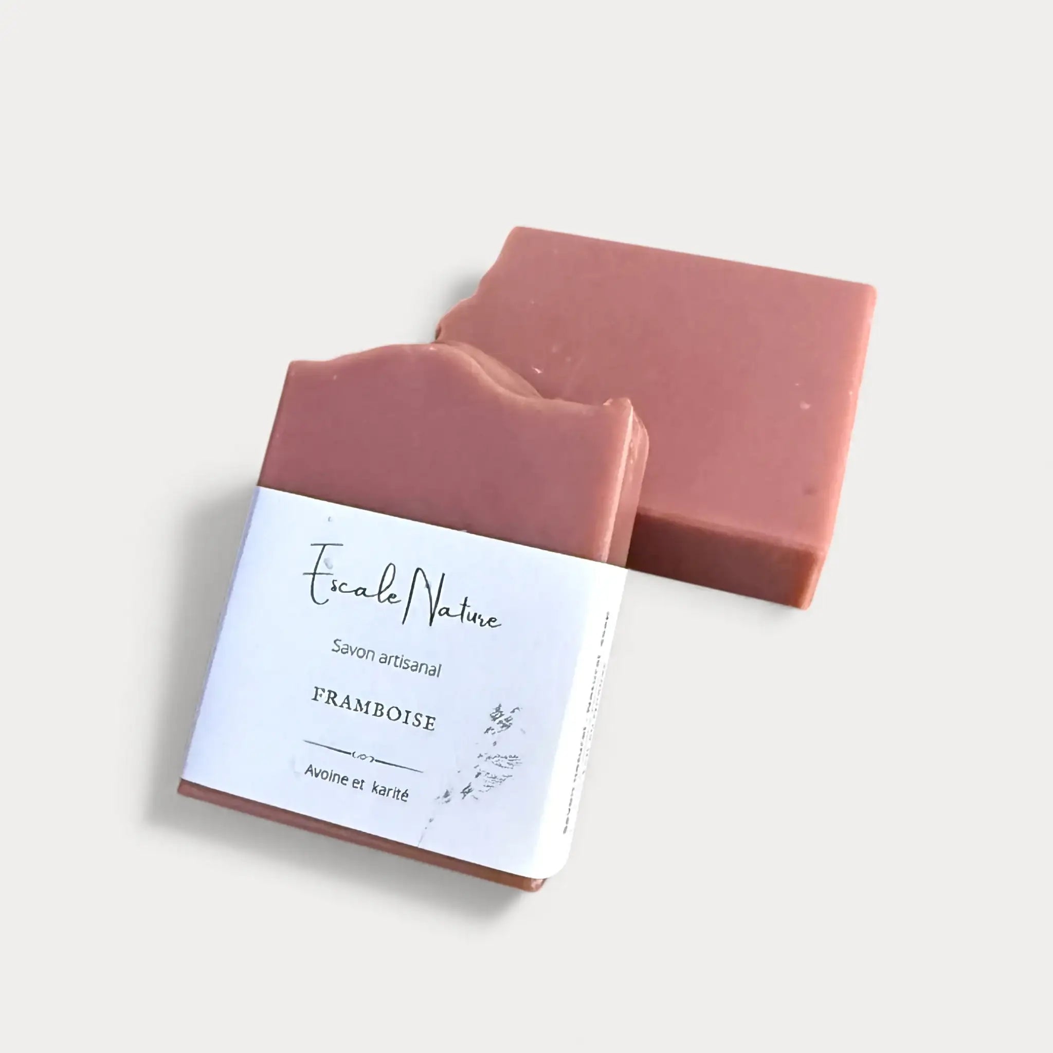 Savon naturel et artisanal au parfum fruité de framboise fait au Québec par Savonnerie Escale Nature