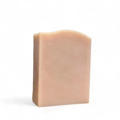 Savon naturel et artisanal eau de rose et lys avec avoine et beurre karité - Savonnerie Escale Nature au Québec