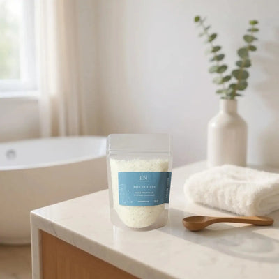 Bain de pieds naturel hydratant pour trempage des pieds secs- Savonnerie Escale Nature au Québec