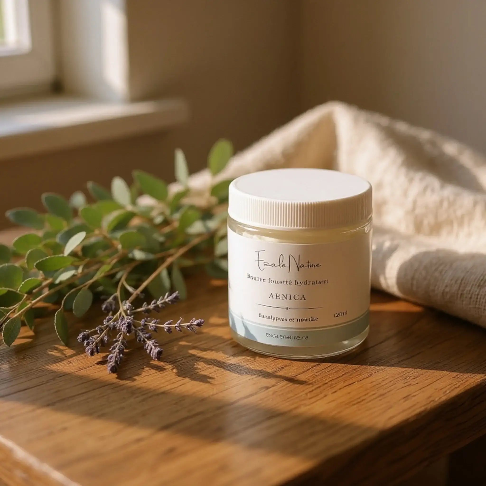 Beurre fouetté naturel pour le corps et les pieds à l'arnica et eucalyptus - Savonnerie Escale Nature