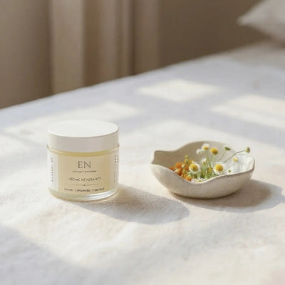 Crème hydratante et apaisante naturelle pour peau sèche et délicate par Savonnerie Escale Nature au Québec