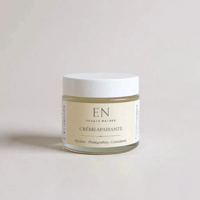 Crème hydratante et apaisante naturelle pour peau sèche et délicate par Savonnerie Escale Nature au Québec