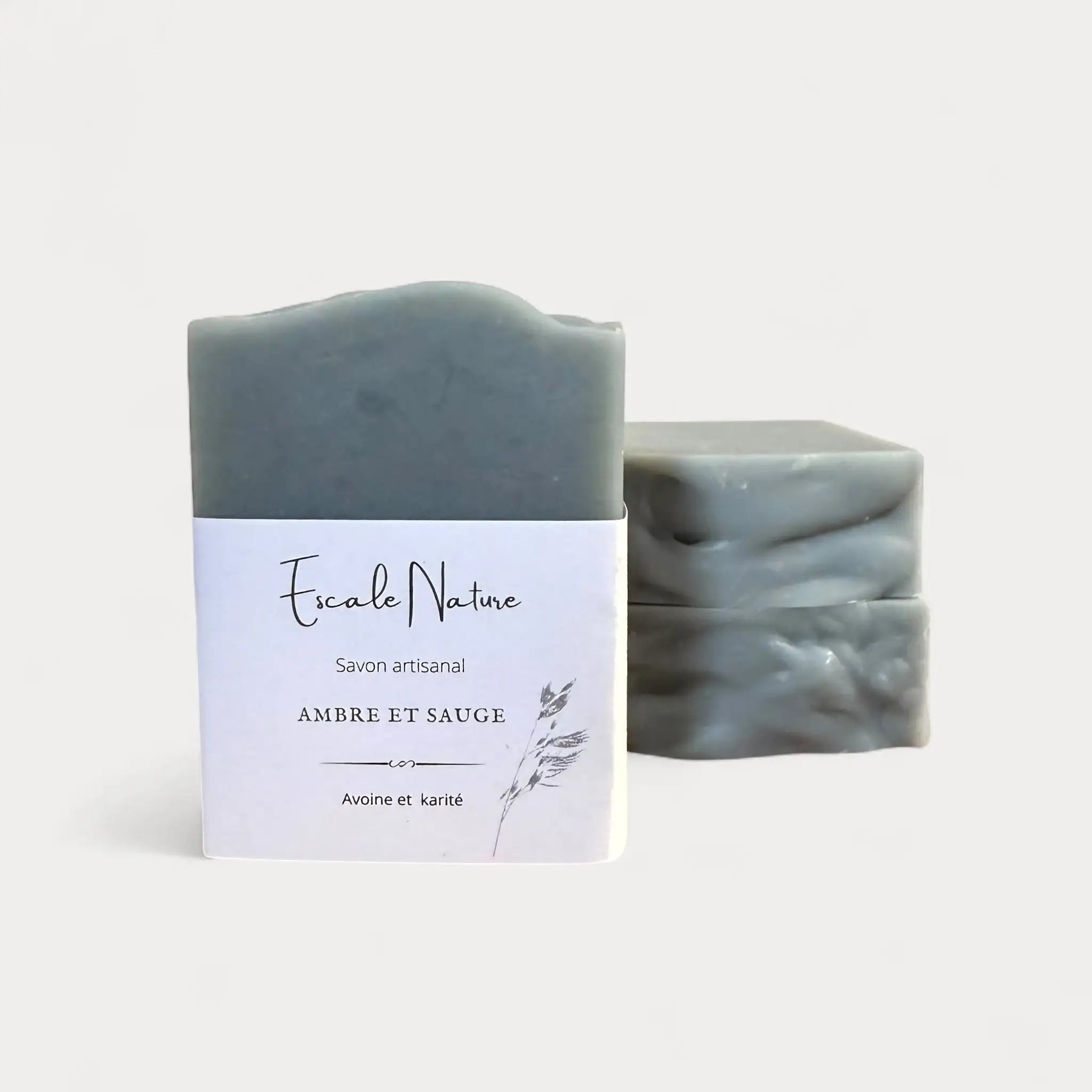 Savon naturel et artisanal ambre et sauge par Savonnerie Escale Nature au Québec