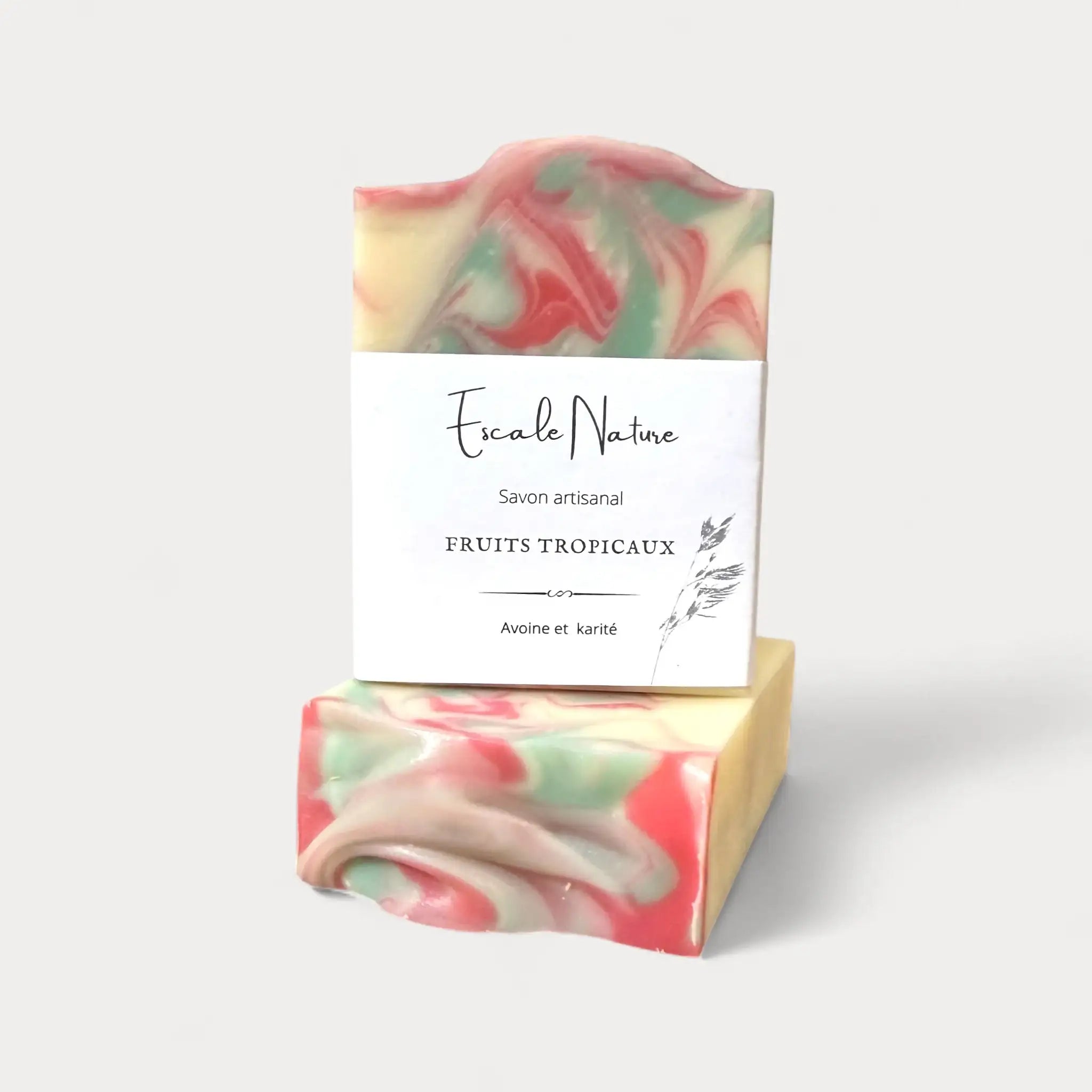 Savon naturel et artisanal avec beurre de karité et avoine fruits tropicaux - Savon solide par Savonnerie Escale Nature au Québec