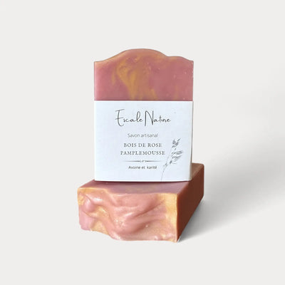 Savon artisanal naturel bois de rose et pamplemousse avec avoine et karité - Savon solide par Savonnerie Escale Nature au Québec