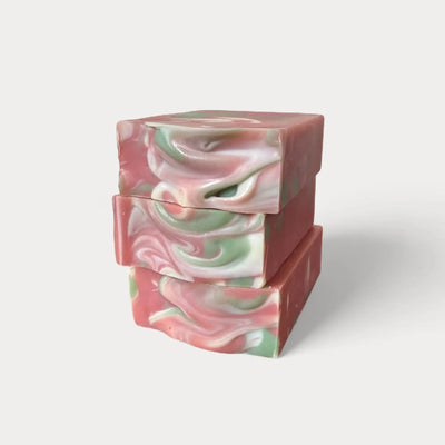 Savon naturel et artisanal limonade au melon par  Savonnerie Escale Nature au Québec.