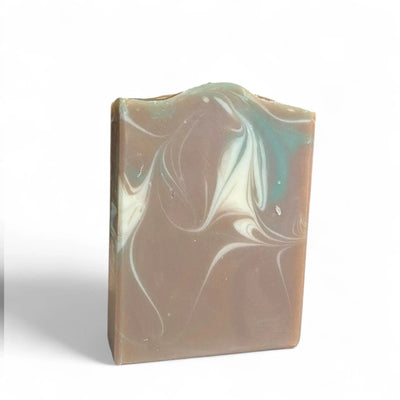 Savon naturel et artisanal pour homme pin et cèdre avec avoine et beurre de karité - Savon solide par Savonnerie Escale Nature au Québec