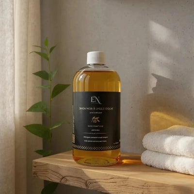 Savon noir ménager liquide, naturel à l'huile d'olive. Nettoyant écologique pour la maison et le jardin fait au Québec, Canada