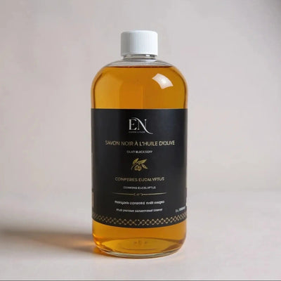 Savon noir liquide conifères sapin eucalyptus au Québec par Savonnerie Escale Nature