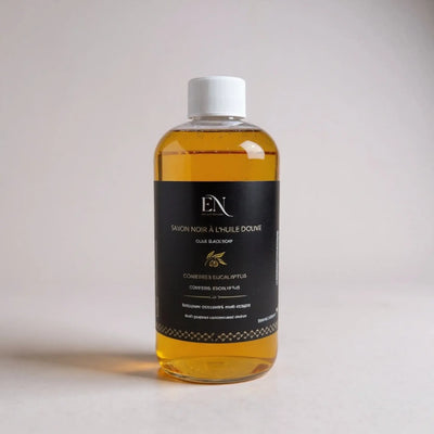 Savon noir liquide conifères sapin eucalyptus au Québec par Savonnerie Escale Nature