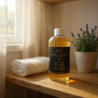 Savon noir ménager liquide, naturel à l'huile d'olive lavande et tangerine fait au Québec, Canada par Savonnerie Escale Nature.