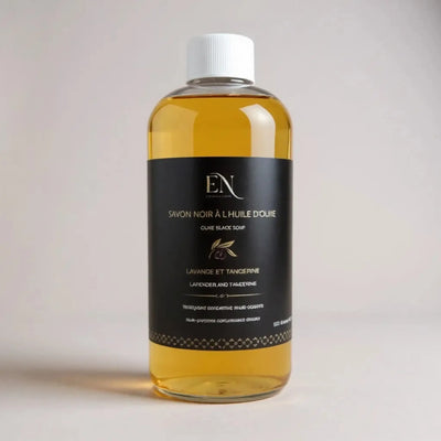 Savon noir ménager liquide, naturel à l'huile d'olive lavande et tangerine fait au Québec, Canada par Savonnerie Escale Nature.