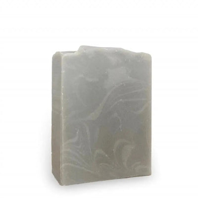 Savon pour homme naturel et artisanal musc et cyprès - Savon solide par Savonnerie Escale Nature au Québec